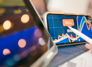 Análise de Bitcoin, Ethereum e forex realizada por um trader multimercado